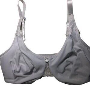 🛒 $8 #3452-1 Delta Burke 38D White Lace Paddless Bra